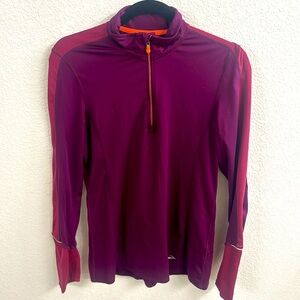Brooks Running top